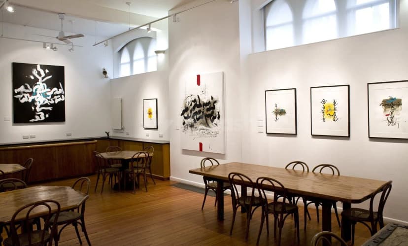 October Gallery — photo 2
