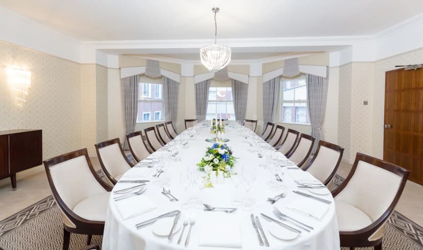 The Lansdowne Club — photo 5