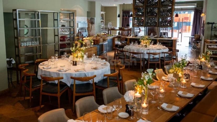 TOZI Restaurant & Bar — photo 1