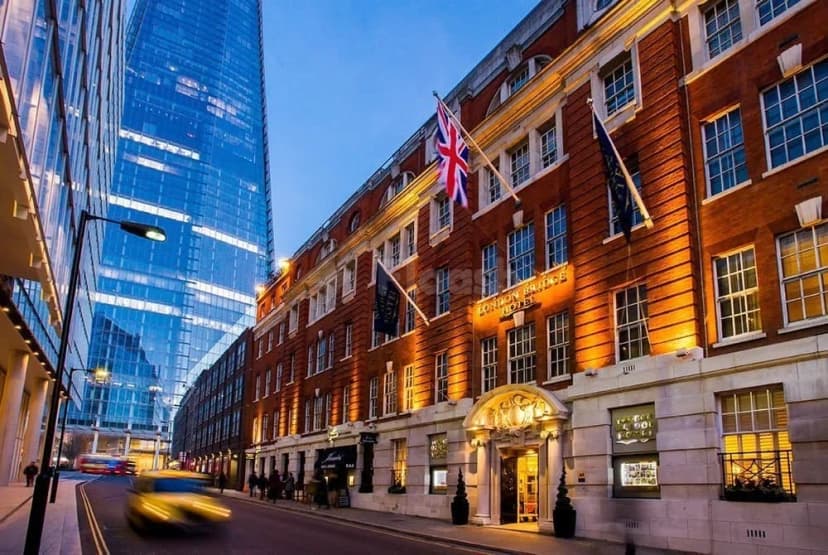 London Bridge Hotel — photo 1