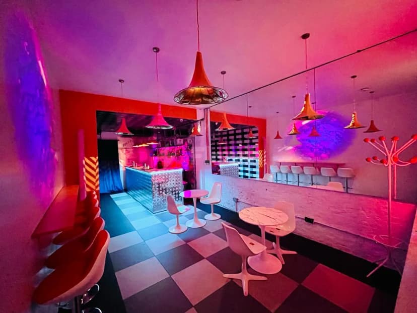 Bonkers  Bar — photo 2