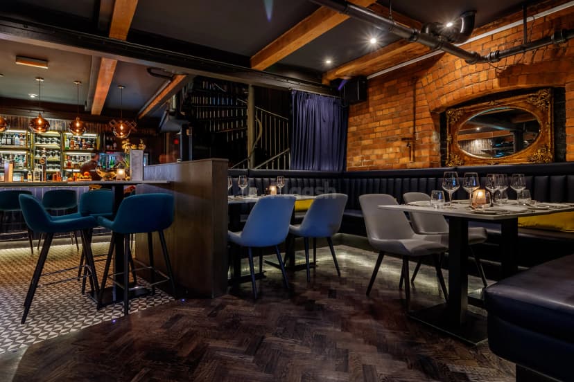 Velvet Hotel, Bar & Brasserie — photo 2