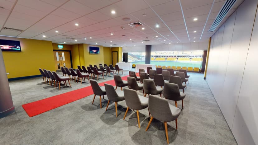 Molineux Stadium — photo 3