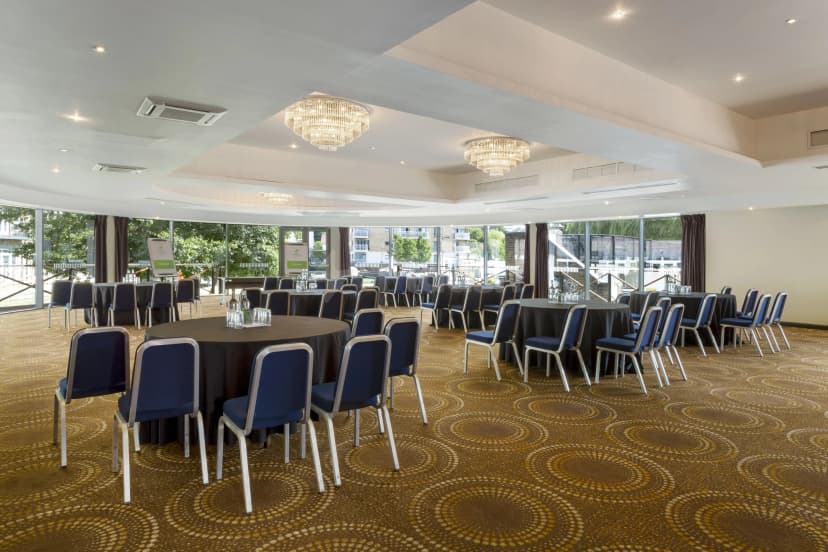 Holiday Inn London-Brentford Lock — photo 4