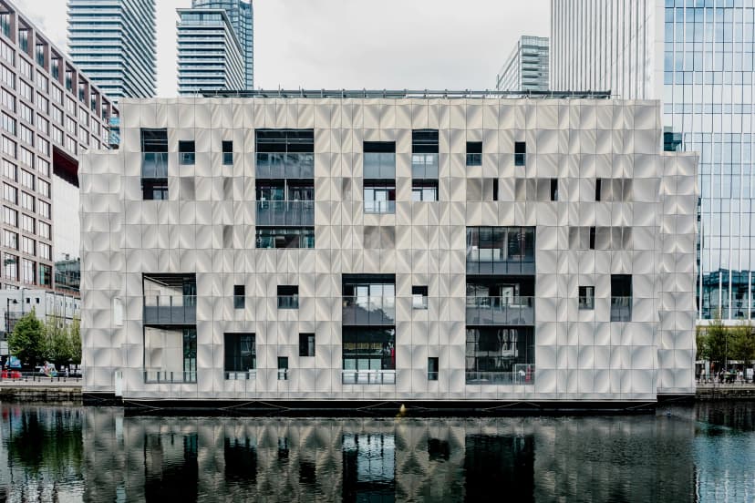 Landing Canary Wharf — photo 1