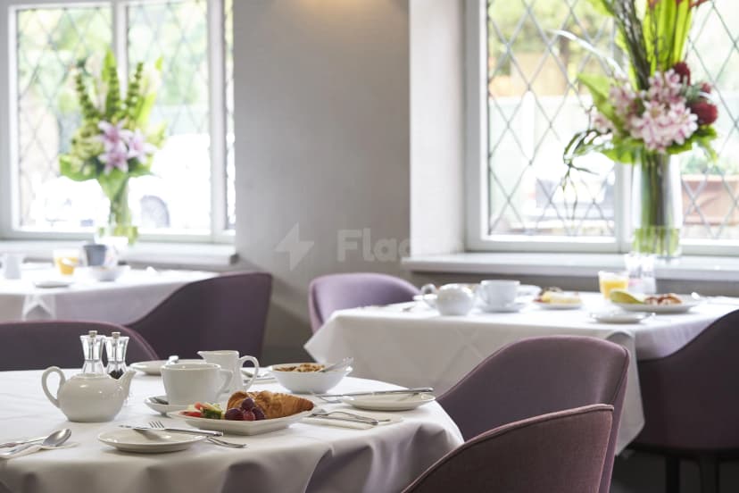 Antoinette Hotel - Wimbledon — photo 4