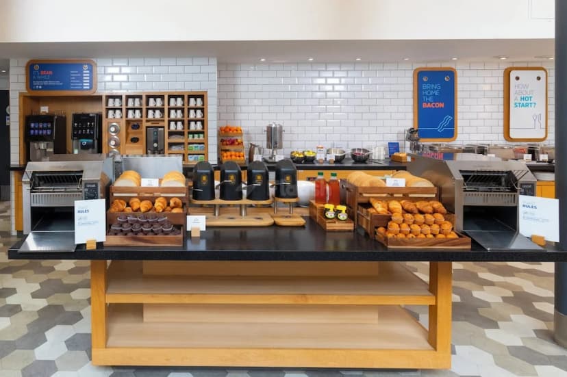 Holiday Inn Express Birmingham Airport NEC by IHG — photo 3