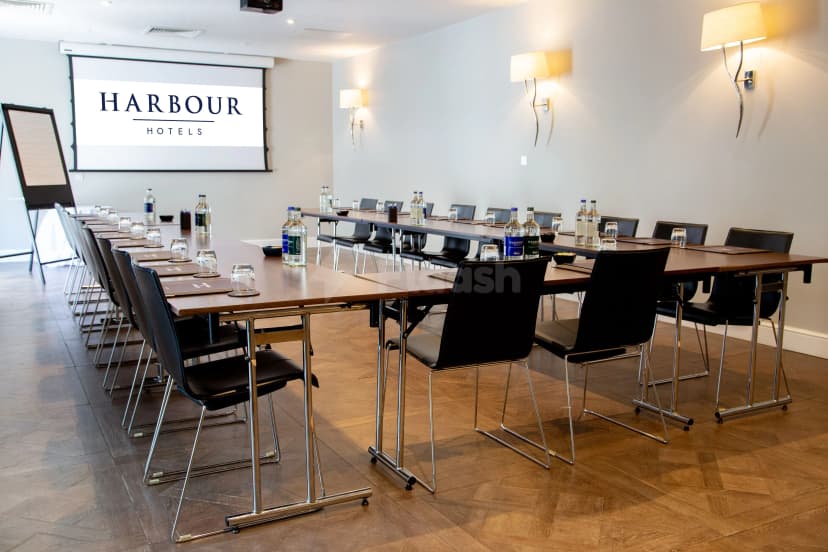 Guildford Harbour Hotel — photo 3