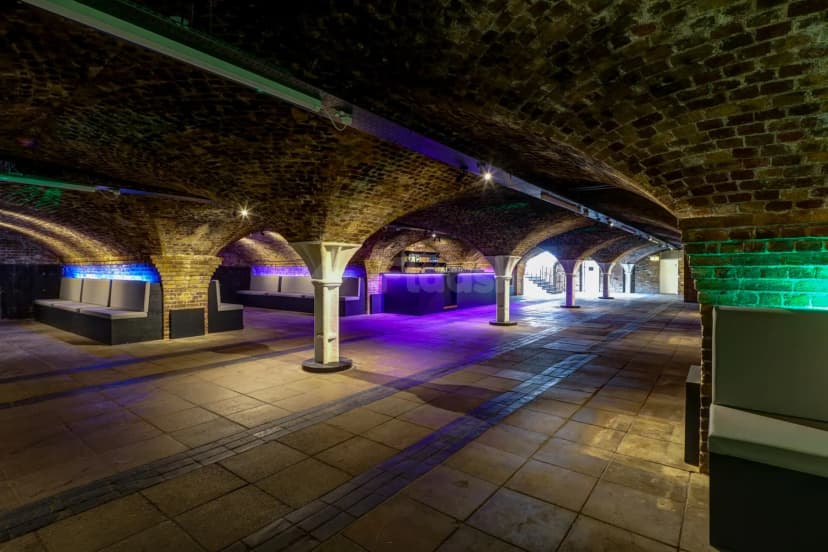 Dockside Vaults — photo 2