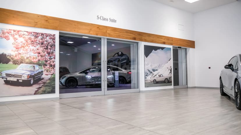 Mercedes-Benz World — photo 2