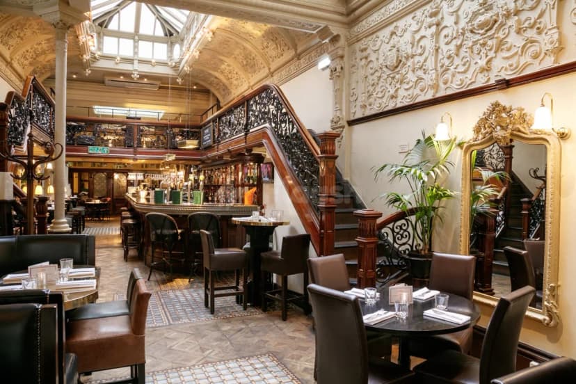 Browns Mayfair — photo 3