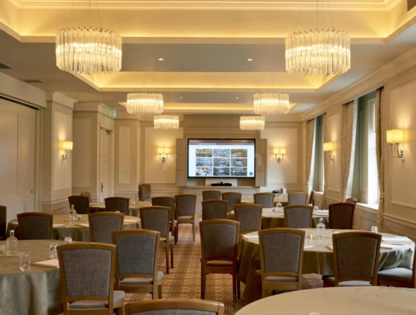 Down Hall Hotel & SPA — photo 3