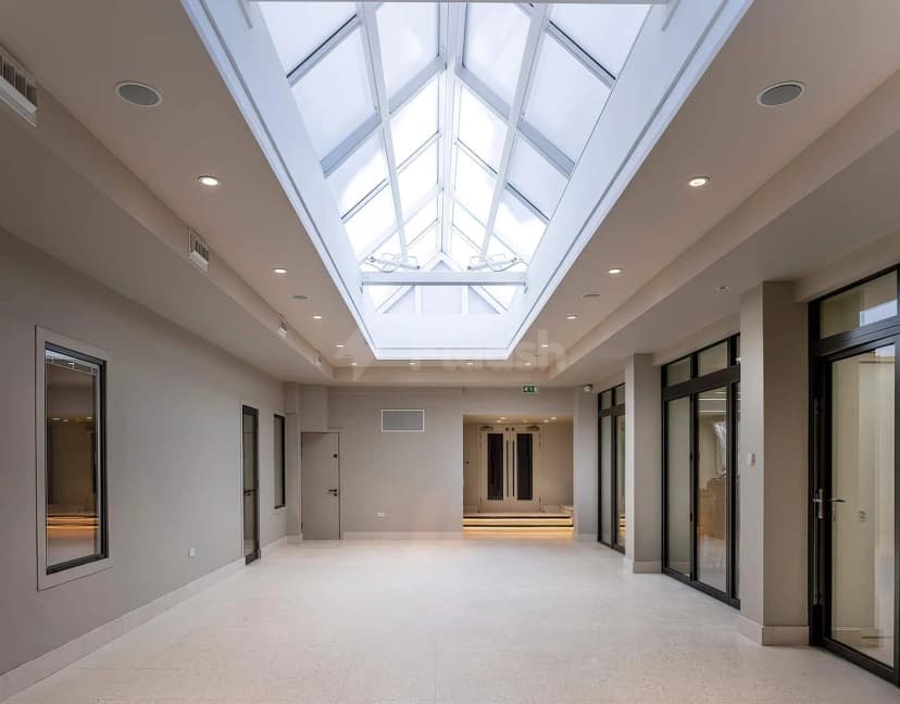 The Central — photo 2