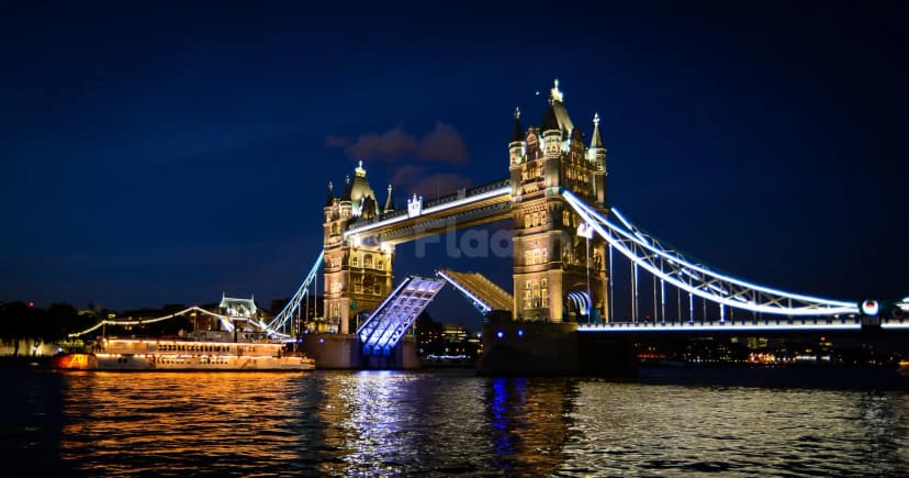 Tower Bridge — photo 1