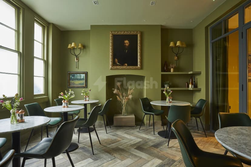 Georgian House — photo 1