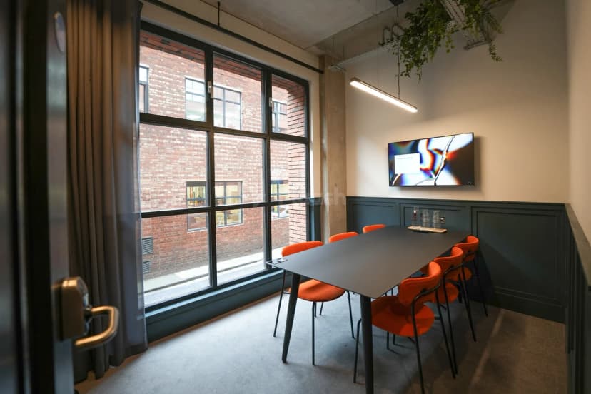Colony One Silk Street — photo 3