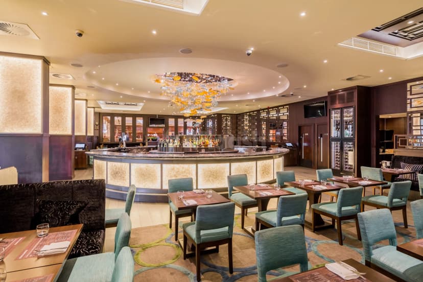 Radisson Blu Edwardian Heathrow — photo 4