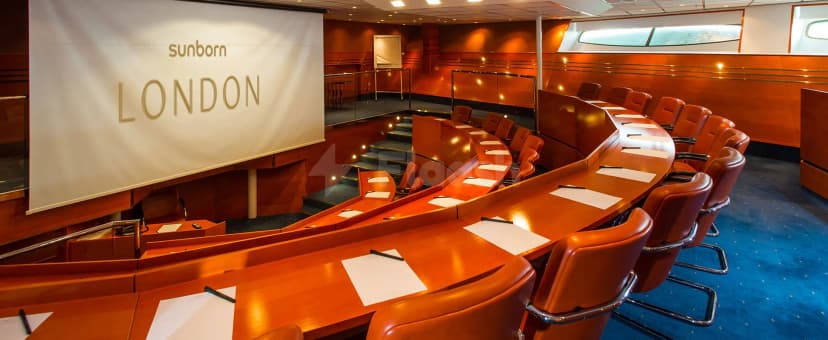 Sunborn London Yacht Hotel — photo 1