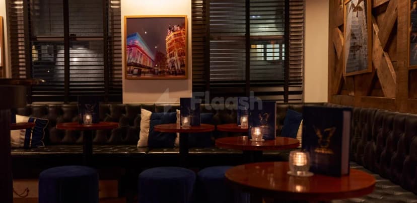 Dovetail Bar - Leicester Square — photo 4