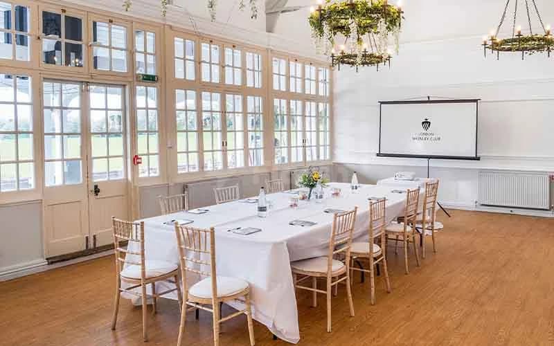 London Shenley Club — photo 2
