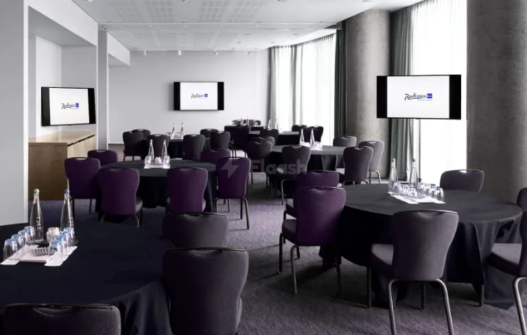 Radisson Blu Hotel Birmingham — photo 1