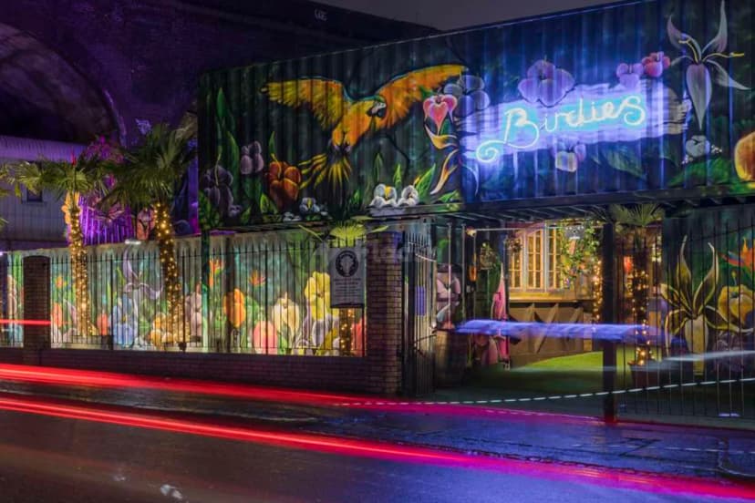 Birdies Bar — photo 1
