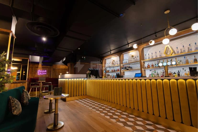 The 1 Bar — photo 5