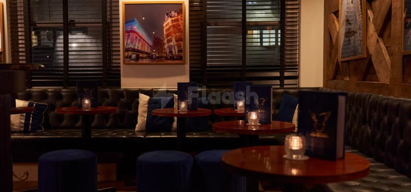 Dovetail Bar - Leicester Square — photo 1