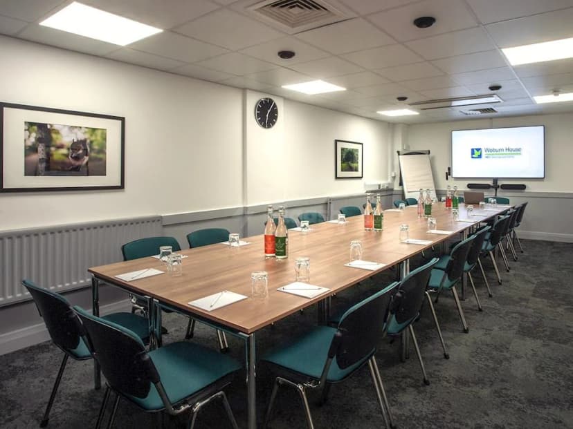 Woburn House Conference Centre — photo 2