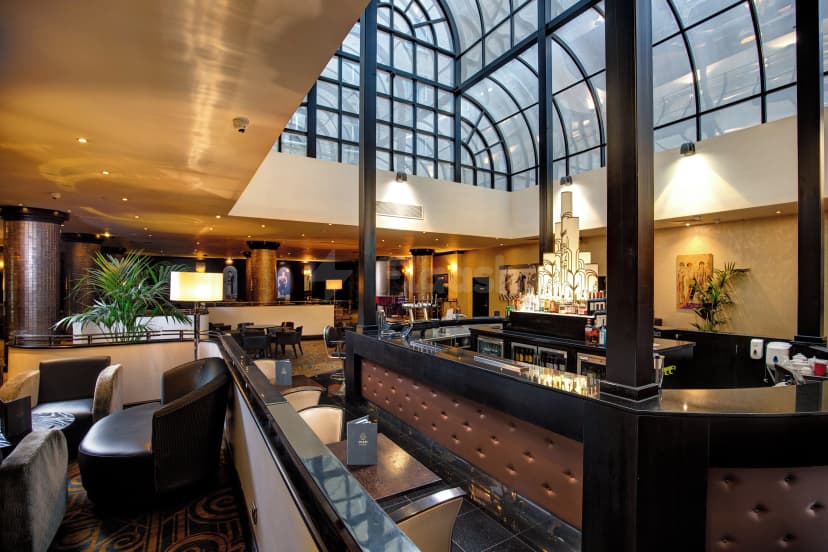 President Hotel — photo 1