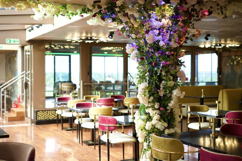 Godino Sky Bar & Restaurant — photo 3