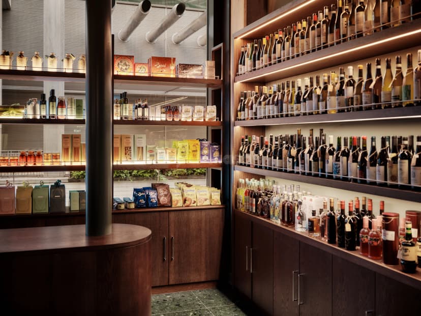 Bar Lina Canary Wharf — photo 3