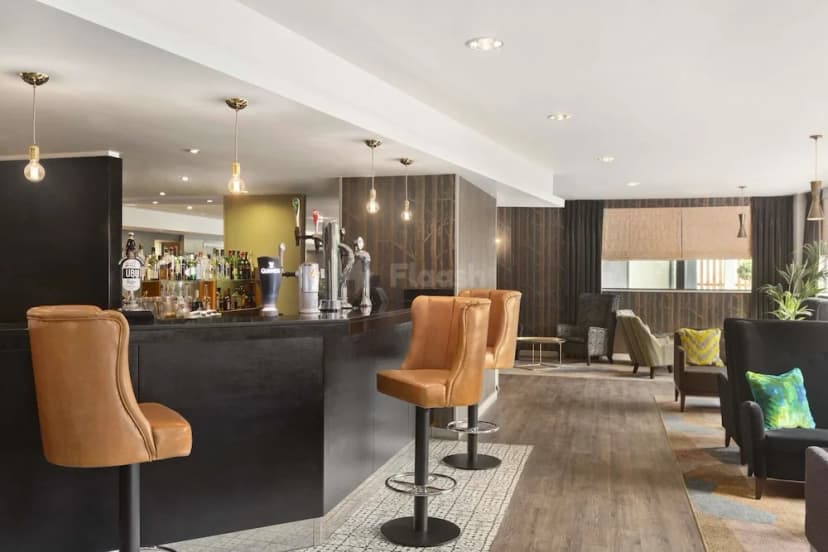Ramada Hotel & Suites by Wyndham Coventry — photo 2