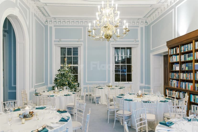 {10-11} Carlton House Terrace — photo 2
