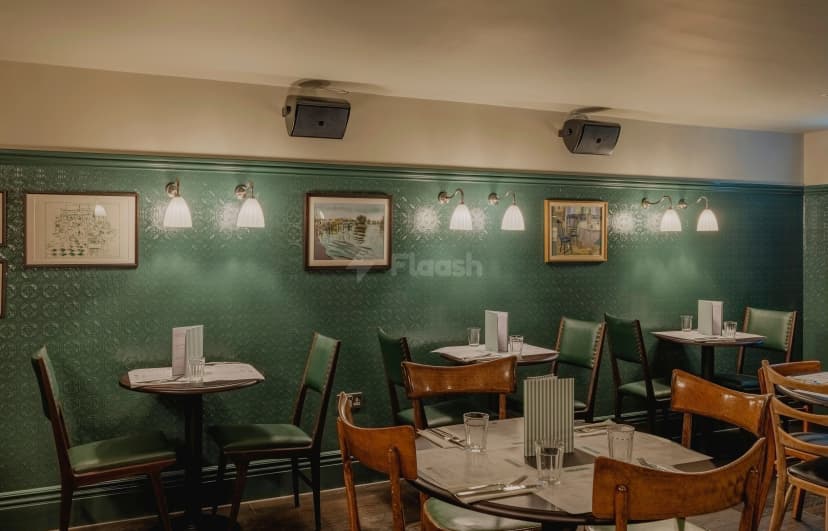 Lina Stores Clapham - Italian Restaurant — photo 4