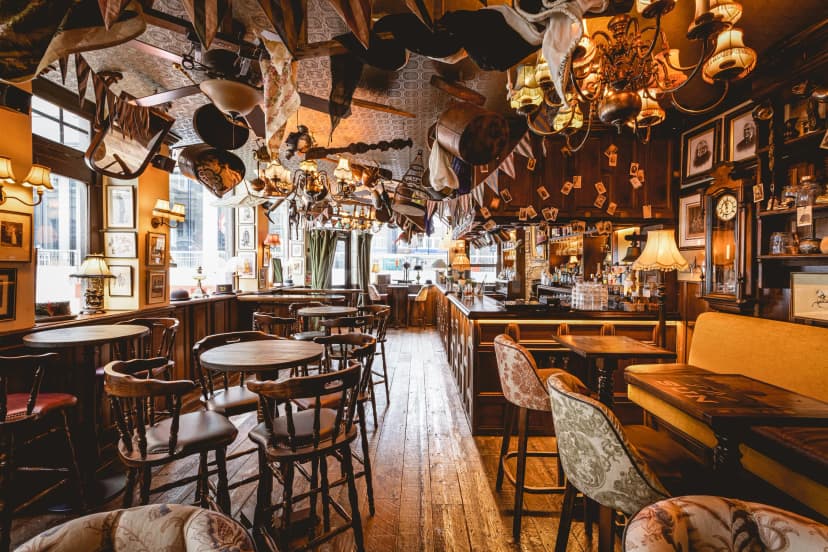 Mr Fogg's Hat Tavern and Gin Club — photo 1