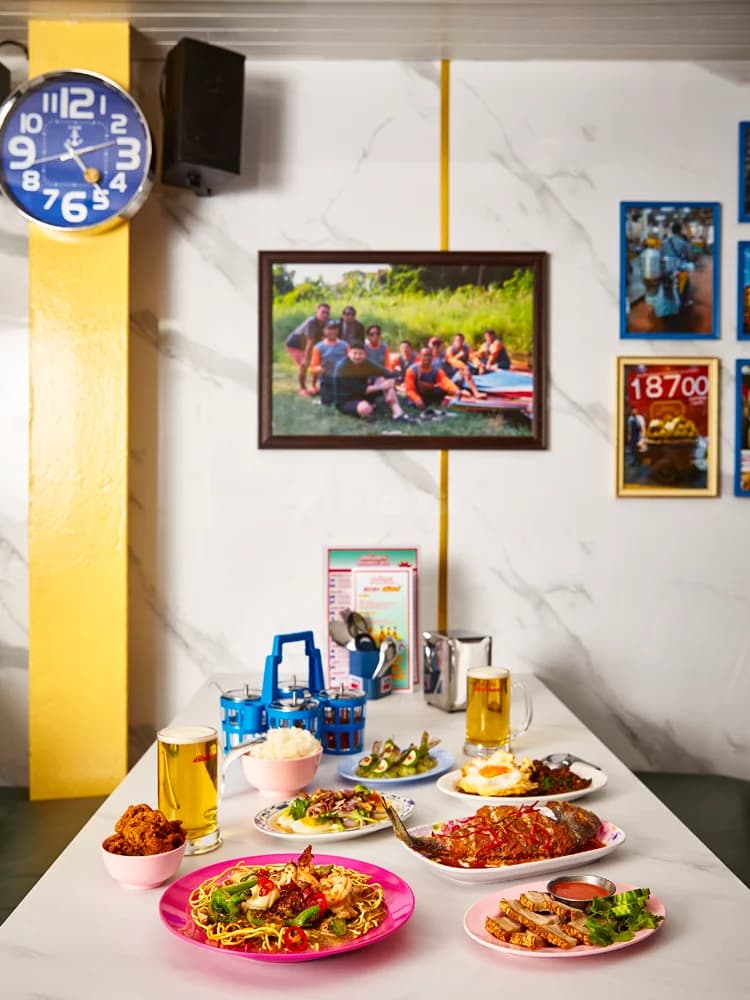 Speedboat Bar — photo 2