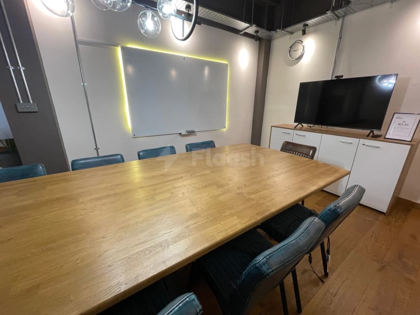 Proper Office  Great Eastern St — photo 3