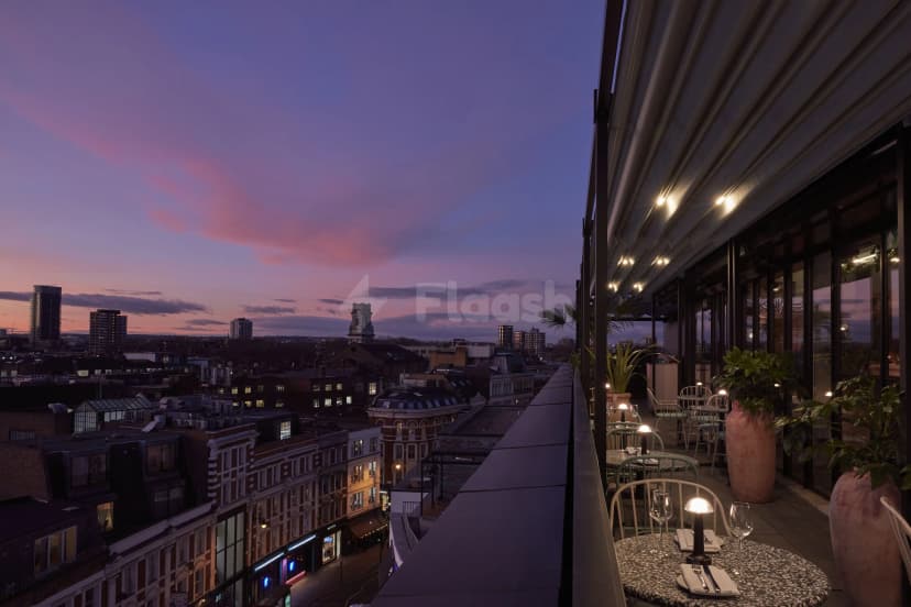 One Hundred Shoreditch Hotel - Lore Group — photo 5