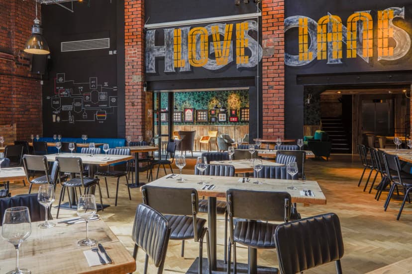 Love Lane Brewery, Bar and Kitchen — photo 1