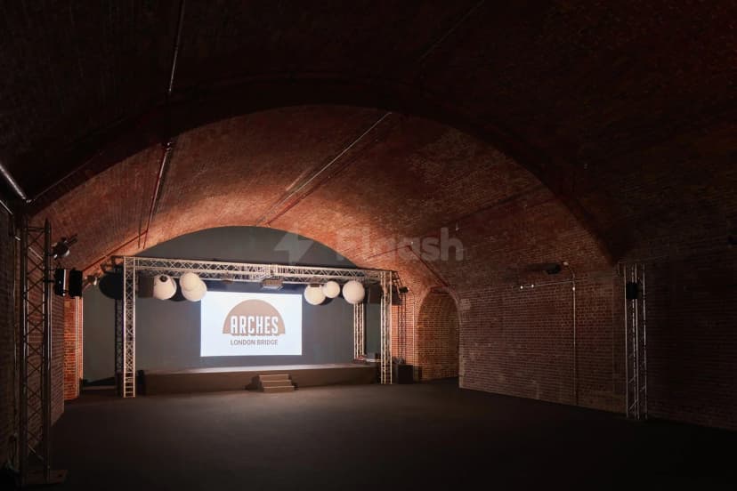 Arches at London Bridge — photo 4