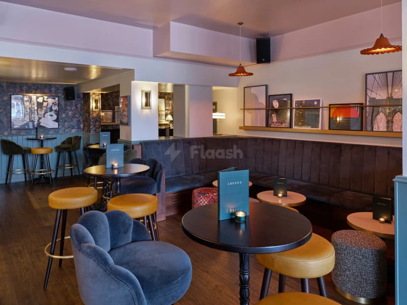 LOCKES Bar Battersea Rise — photo 2