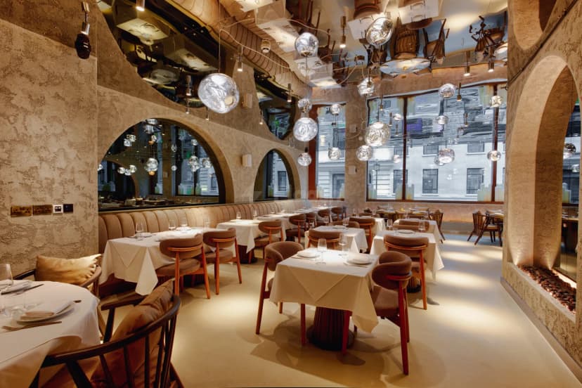 Chargal Mayfair — photo 1