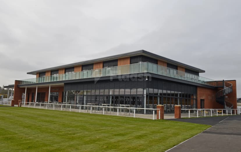 Newbury Racecourse — photo 5