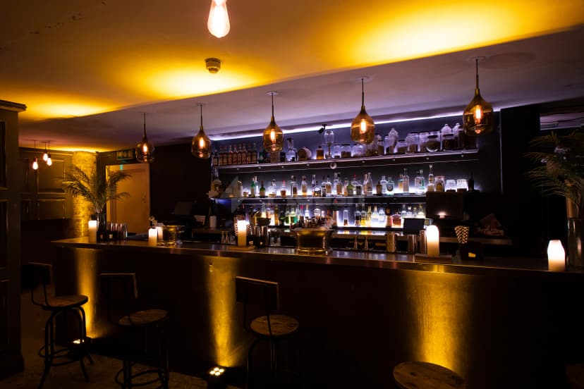 Looking Glass Cocktail Club — photo 1