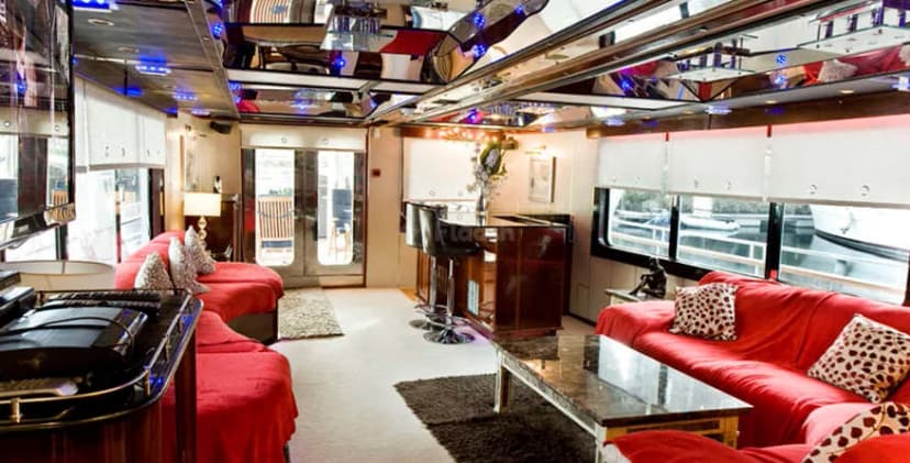 Absolute Pleasure Yacht — photo 4