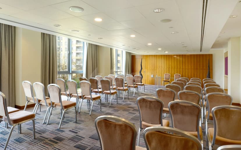 Canary Riverside Plaza Hotel — photo 3