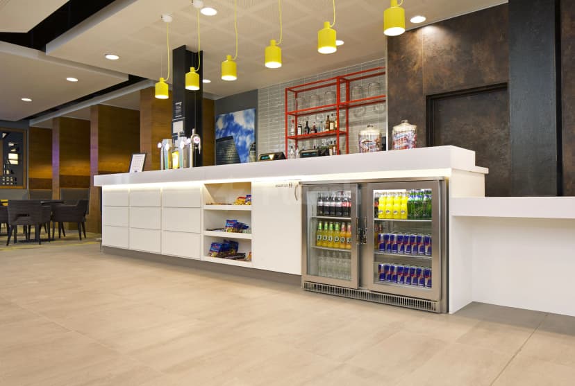 Hampton by Hilton London Excel — photo 5