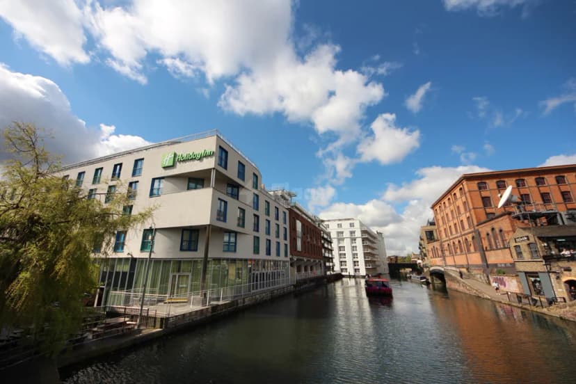 Holiday Inn Camden Lock — photo 1