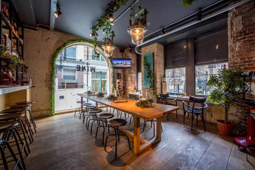 Vinoteca Di Sartoria Liverpool Street — photo 5